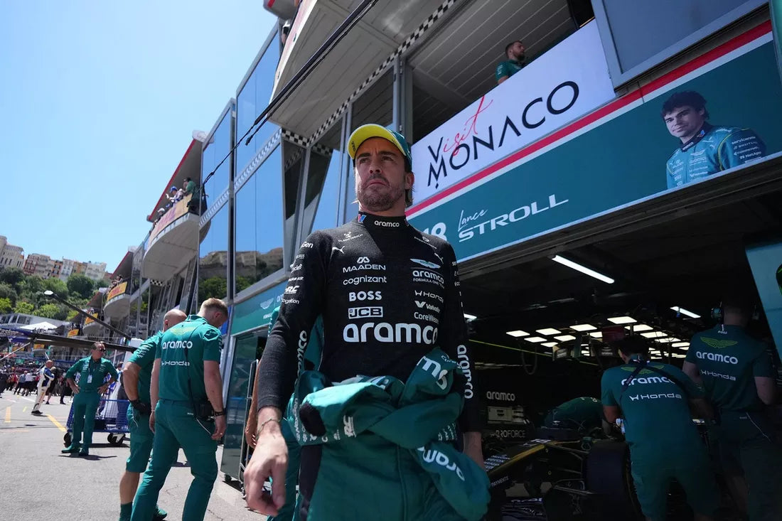 Alonso reflects on Aston Martin contract extension