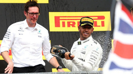 Showlin: "There is no other competitor like Lewis Hamilton!"