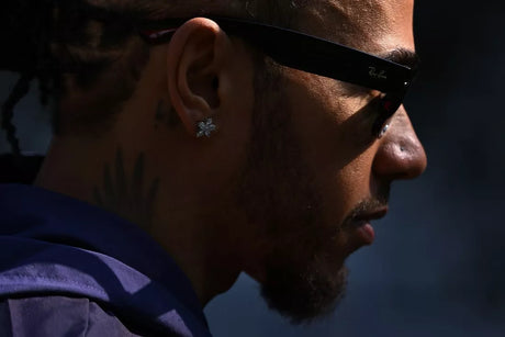 Hamilton arrives at Monza in Ferrari F40