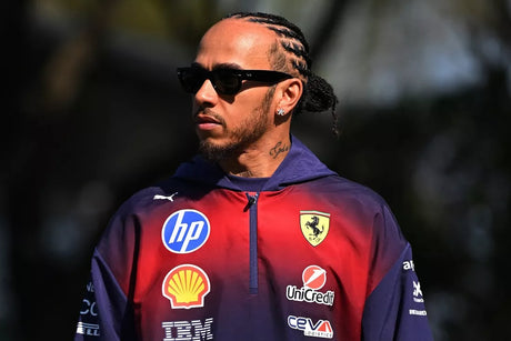 Hamilton criticizes Ferrari’s slow support in title fight