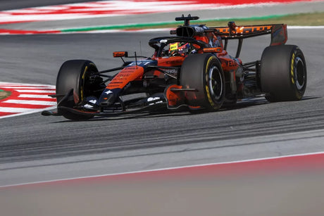 Norris’ Top-Speed Problem Exposes McLaren Gap to Mercedes