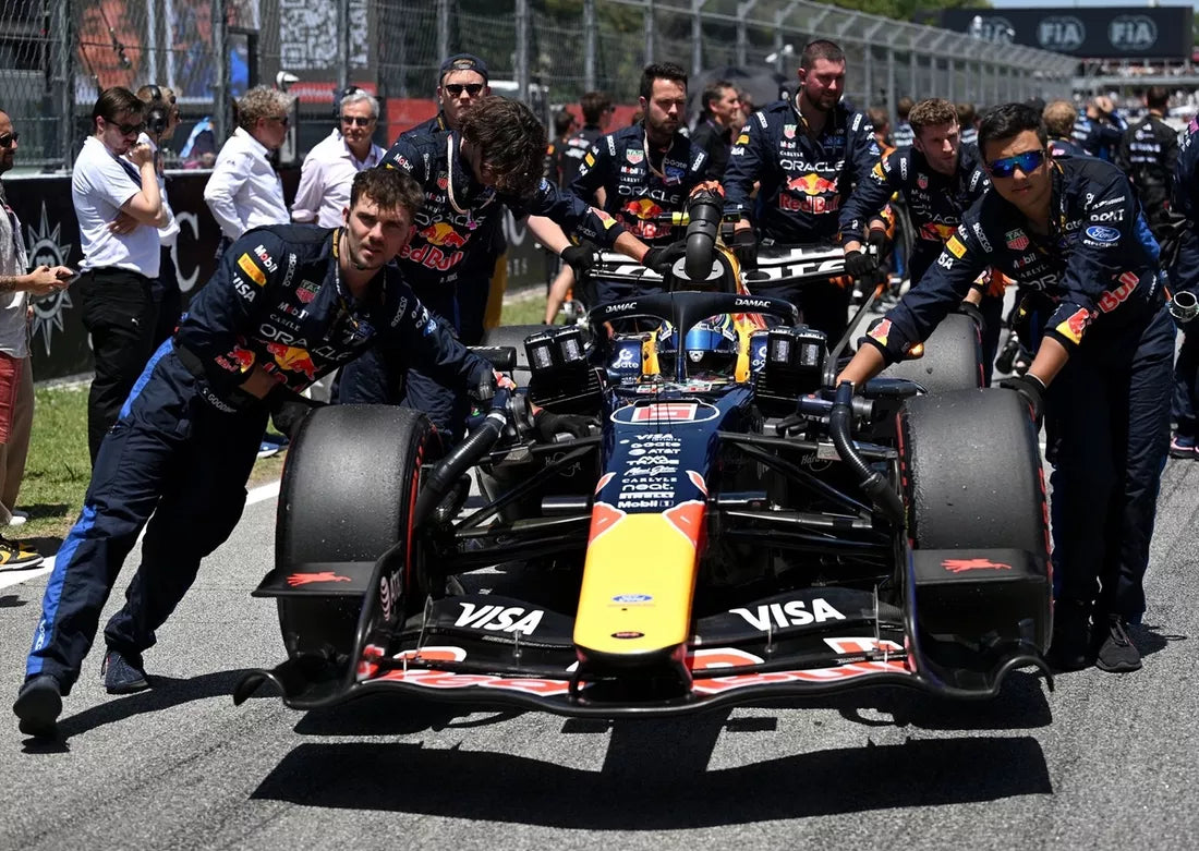 Verstappen and Lawson assess Red Bull challenge