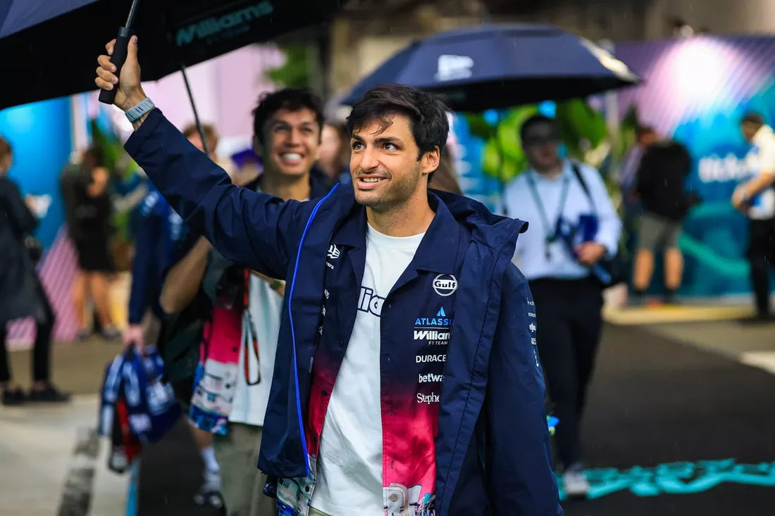 Sainz explains blue light issue in Piastri crash