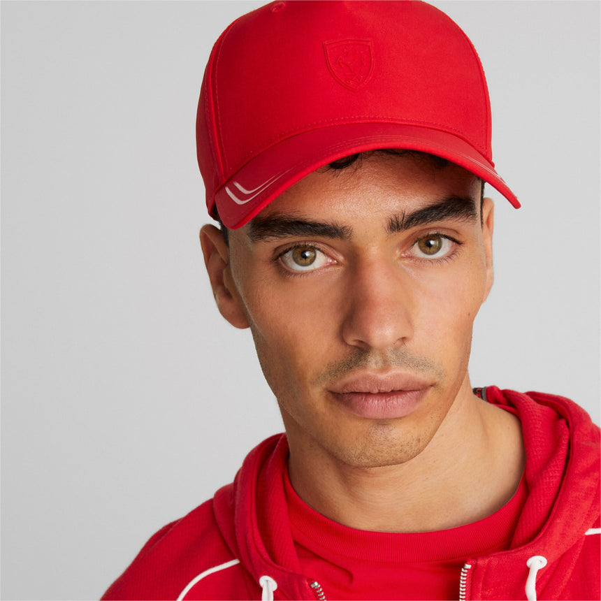 Ferrari Sportwear Style Baseball Cap Rosso Corsa - FansBRANDS®