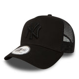 New York Yankees cap, New Era, trucker, full black