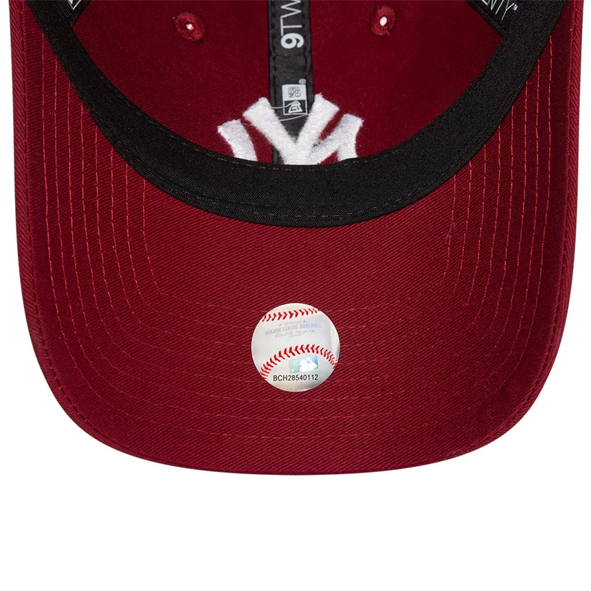 New York Yankees cap, New Era, 9TWENTY, essential, burgundy