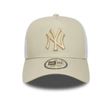 New York Yankees cap, New Era, trucker, essential, beige