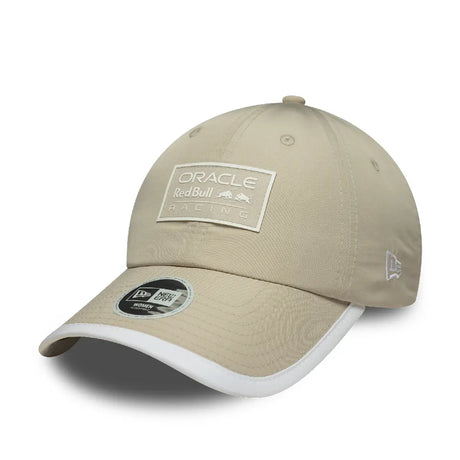 Beige cap with front logo